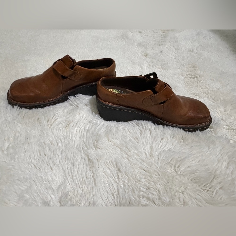 Earth Spirit Brown Leather Buckle Clogs Women’s Size 6.5 Comfort Shoes - Picture 5 of 11